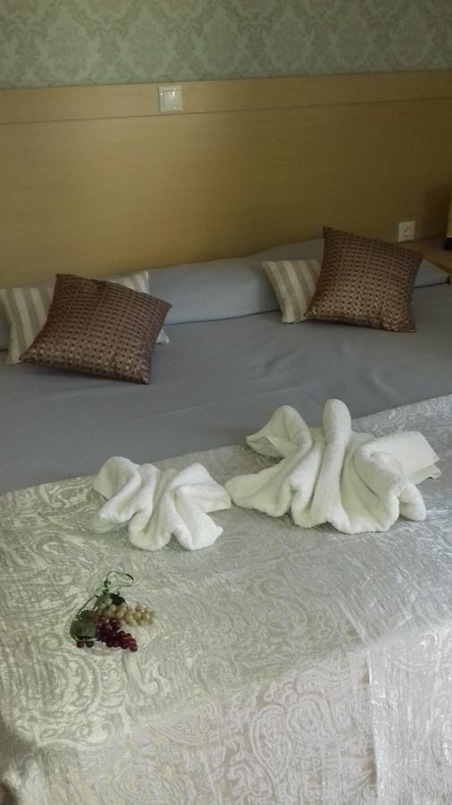 Aphrodite Hotel Syros Kini Exteriér fotografie